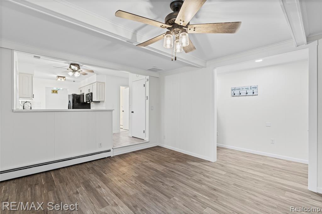 2461 North Long Lake Road Fenton, MI 48430 - Photo 18 of 38 Gallery Image 18