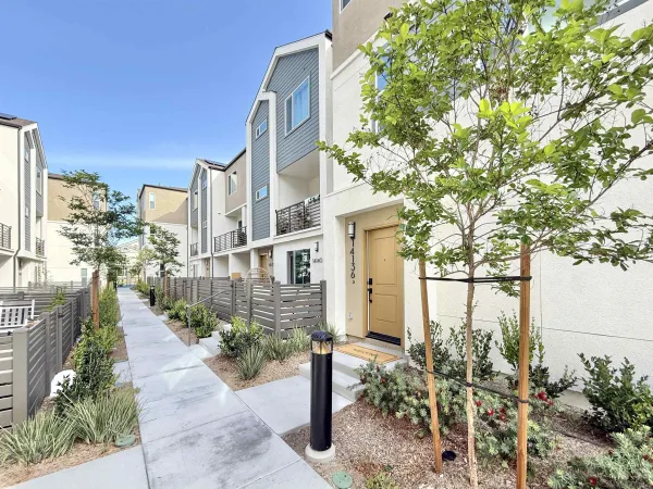 $929,000 | 14136 Jonah Way, San Diego, CA 92128
