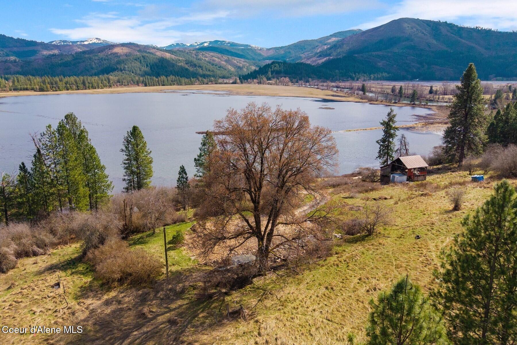 23203 East Killarney Lake Road Cataldo, ID 83810 - Photo 7 of 19 07