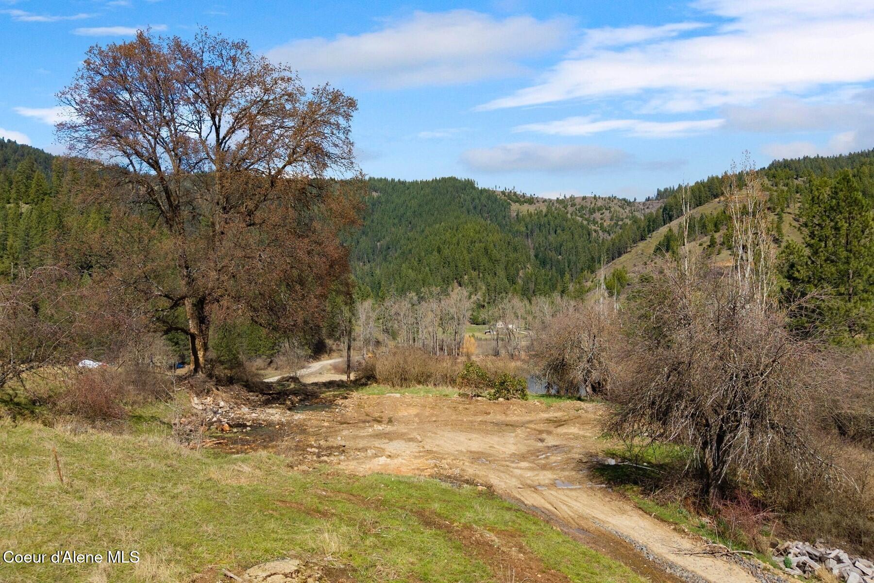 23203 East Killarney Lake Road Cataldo, ID 83810 - Photo 8 of 19 08