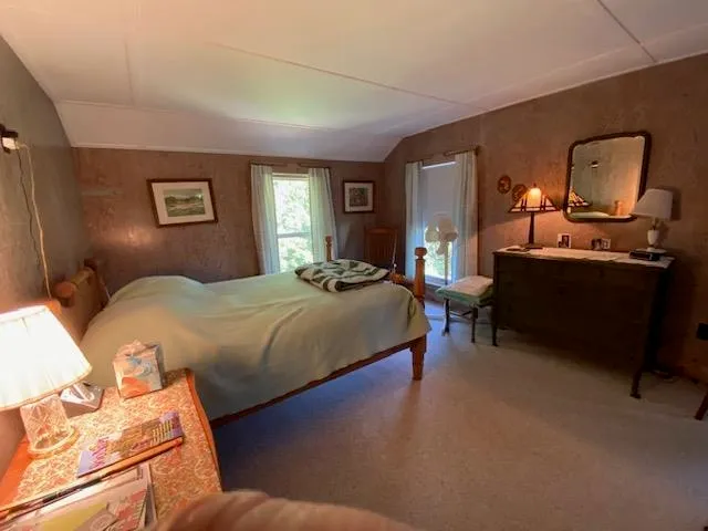 $895,000 | 21 Hospitality Way, Newbury, NH 03255