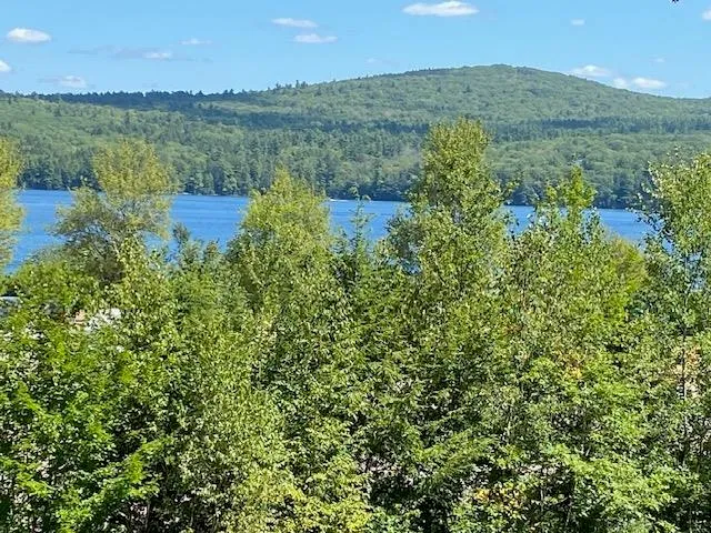 $895,000 | 21 Hospitality Way, Newbury, NH 03255