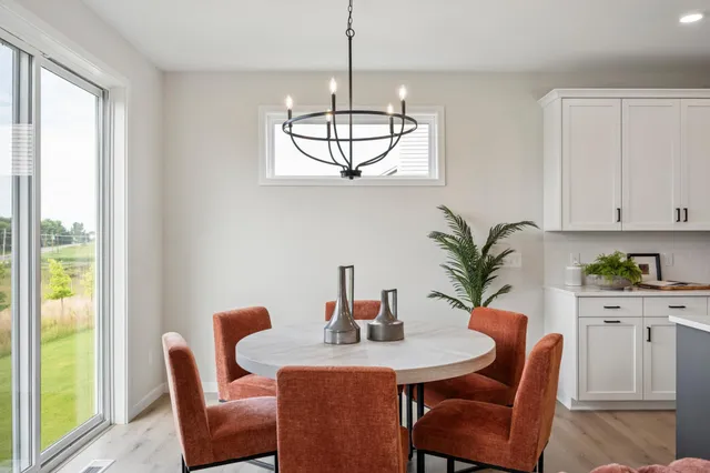 $576,600 | 9647 46th Street Northeast, St. Michael, MN 55376