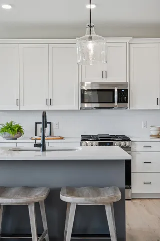 $576,600 | 9647 46th Street Northeast, St. Michael, MN 55376