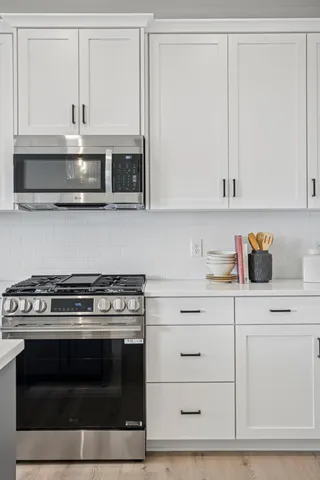 $576,600 | 9647 46th Street Northeast, St. Michael, MN 55376