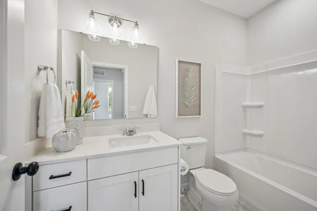 $576,600 | 9647 46th Street Northeast, St. Michael, MN 55376