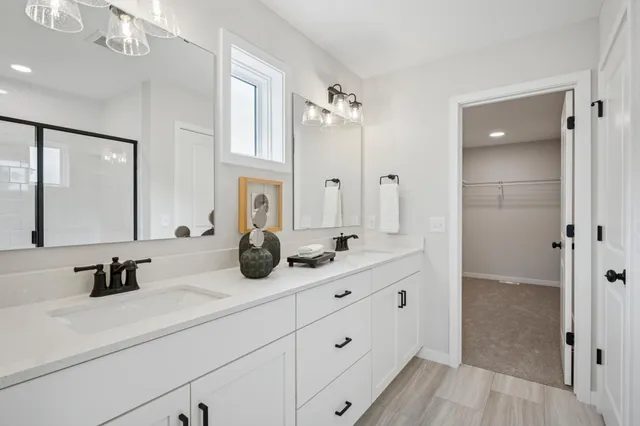 $576,600 | 9647 46th Street Northeast, St. Michael, MN 55376