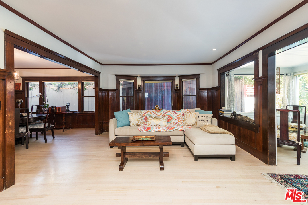 19 Anchorage Street Marina del Rey, CA 90292 - Photo 7 of 33