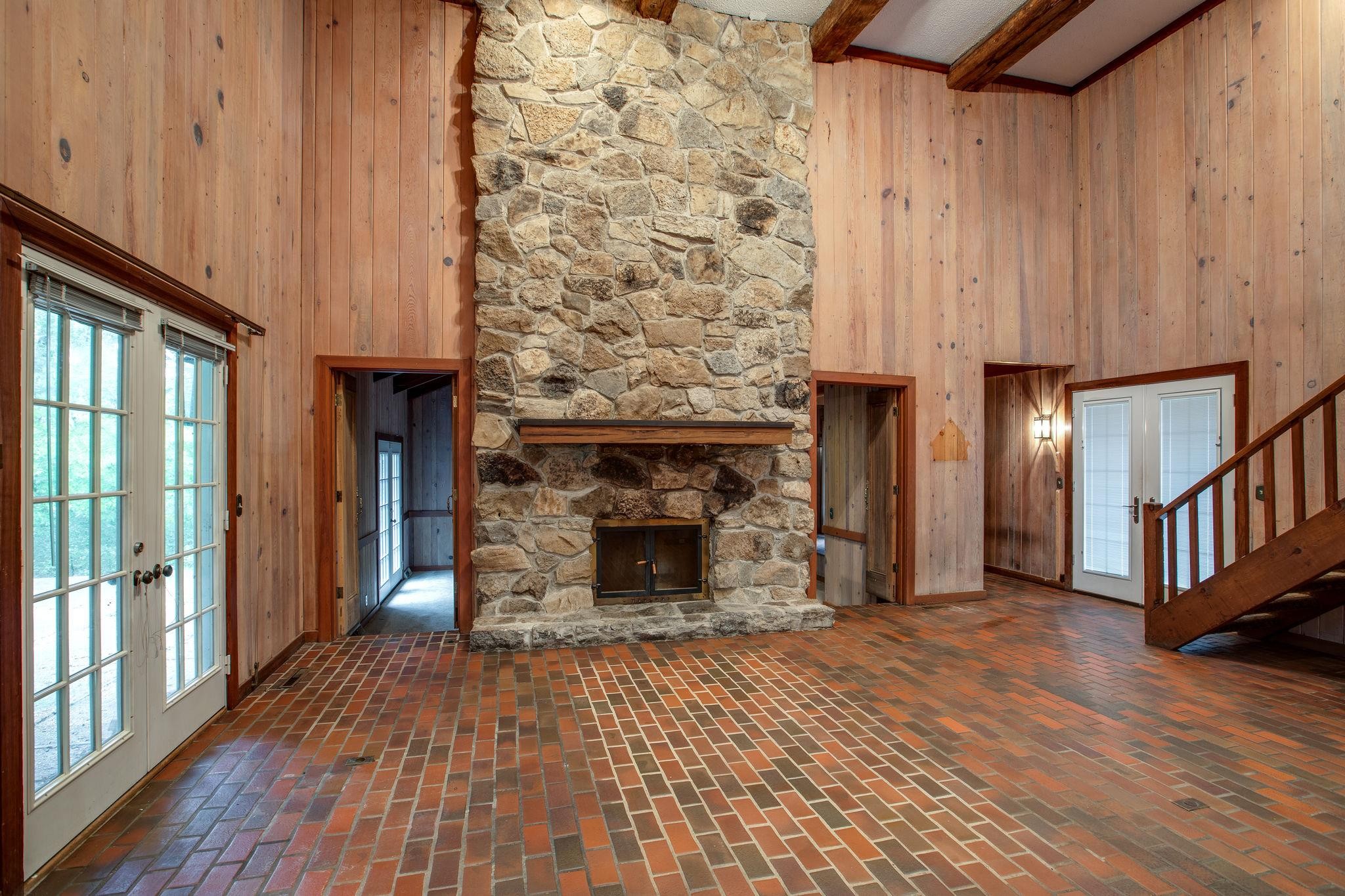 733 Sneed Road West Franklin, TN 37069 - Photo 4 of 28 Gallery Image 4