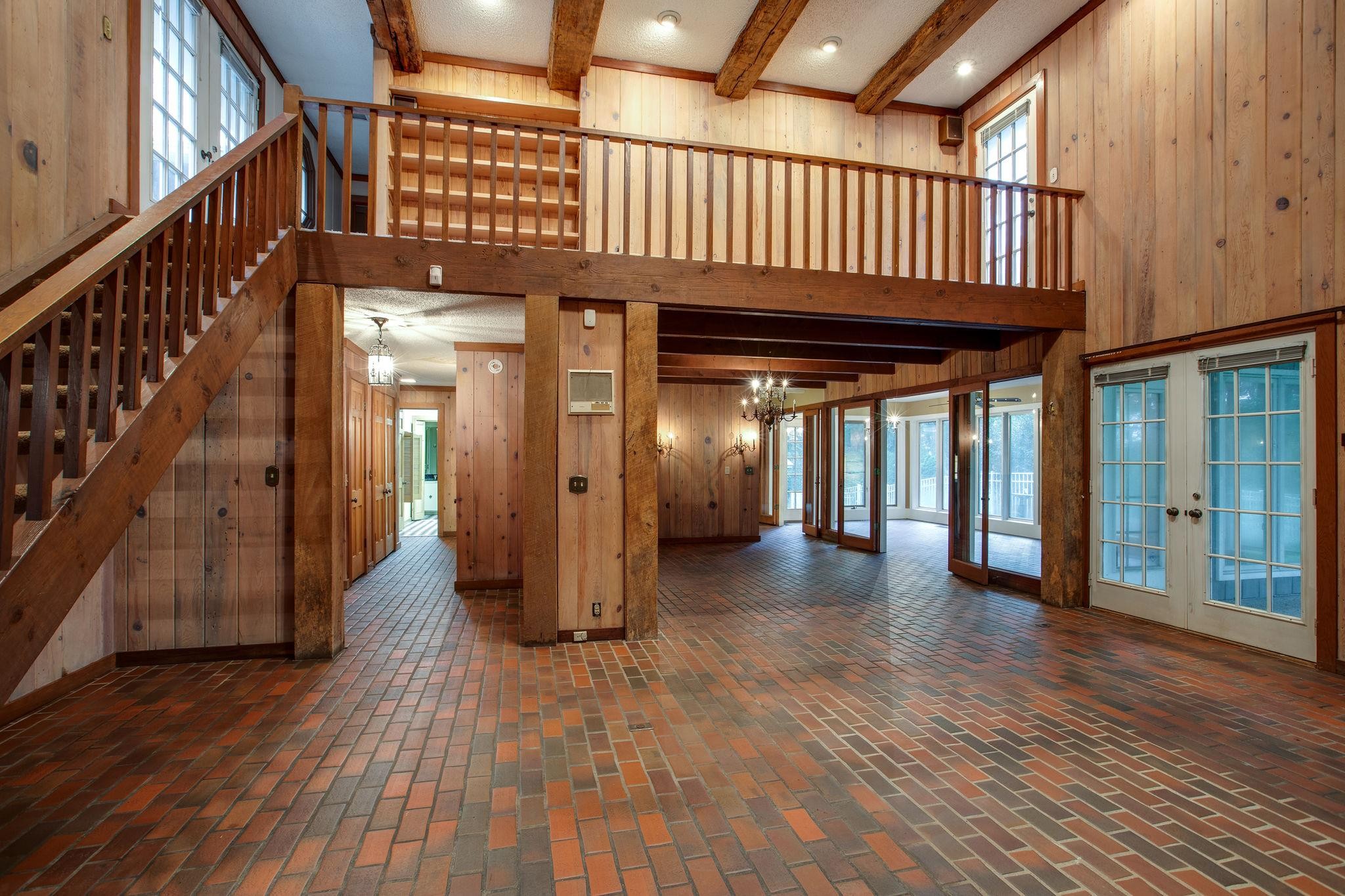 733 Sneed Road West Franklin, TN 37069 - Photo 7 of 28 Gallery Image 7