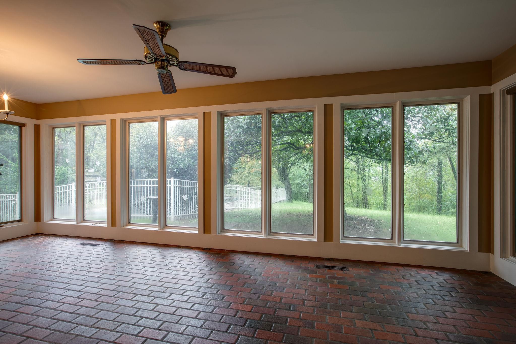 733 Sneed Road West Franklin, TN 37069 - Photo 10 of 28 Gallery Image 10