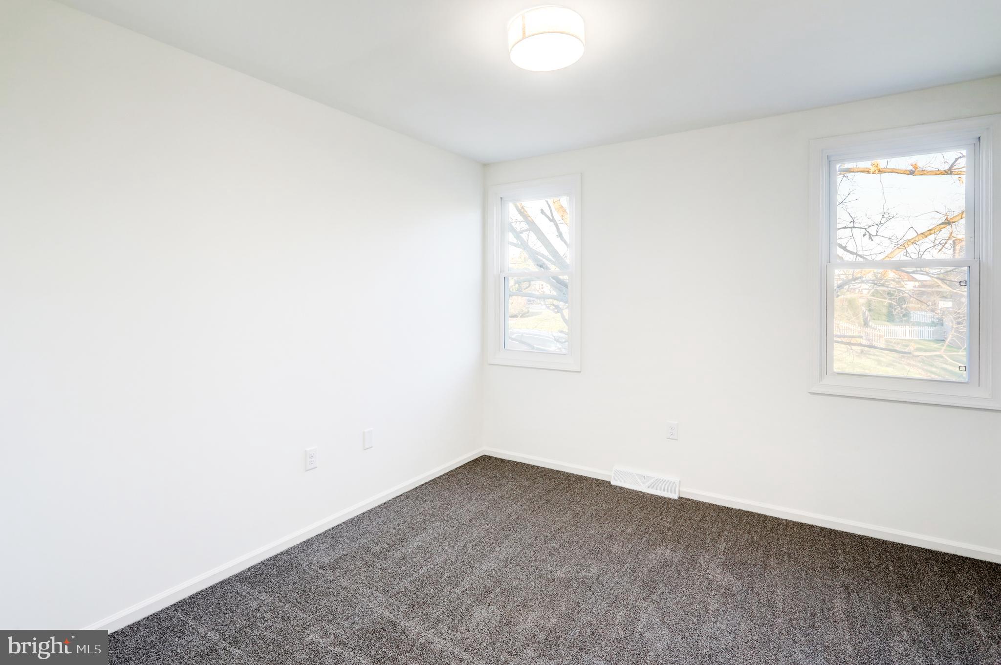 2818 Nolt Road Lancaster, PA 17601 - Photo 19 of 37 an empty room with windows