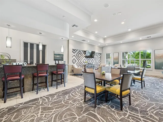 $5,700 | 4325 Large Leaf Lane, Hollywood, FL 33021