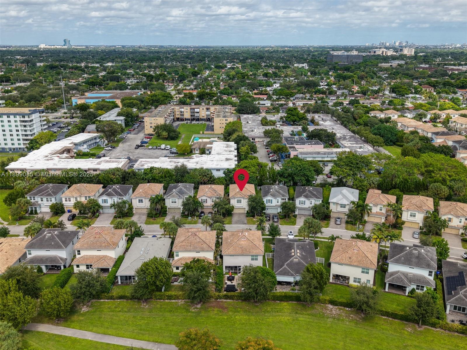 4325 Large Leaf Lane Hollywood, FL 33021 - Photo 59 of 72 an aerial view of residential houses with outdoor space and lake view