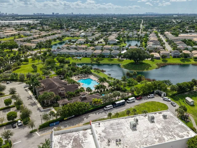 $5,700 | 4325 Large Leaf Lane, Hollywood, FL 33021