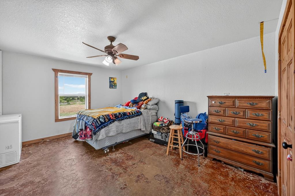 901 Marion Road Venus, TX 76084 - Photo 13 of 33