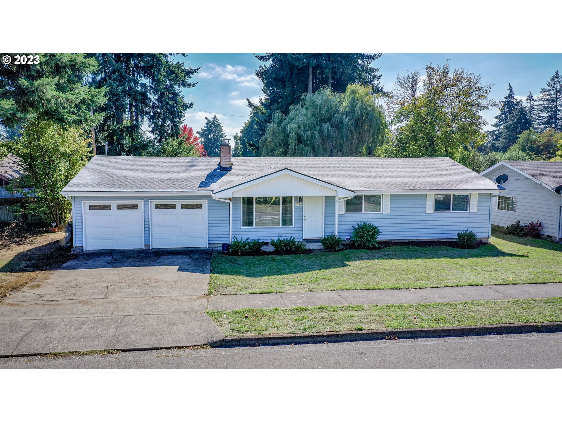 1580 Goodpasture Island Road Eugene, OR 97401 - Photo 36 of 46 Front Yard