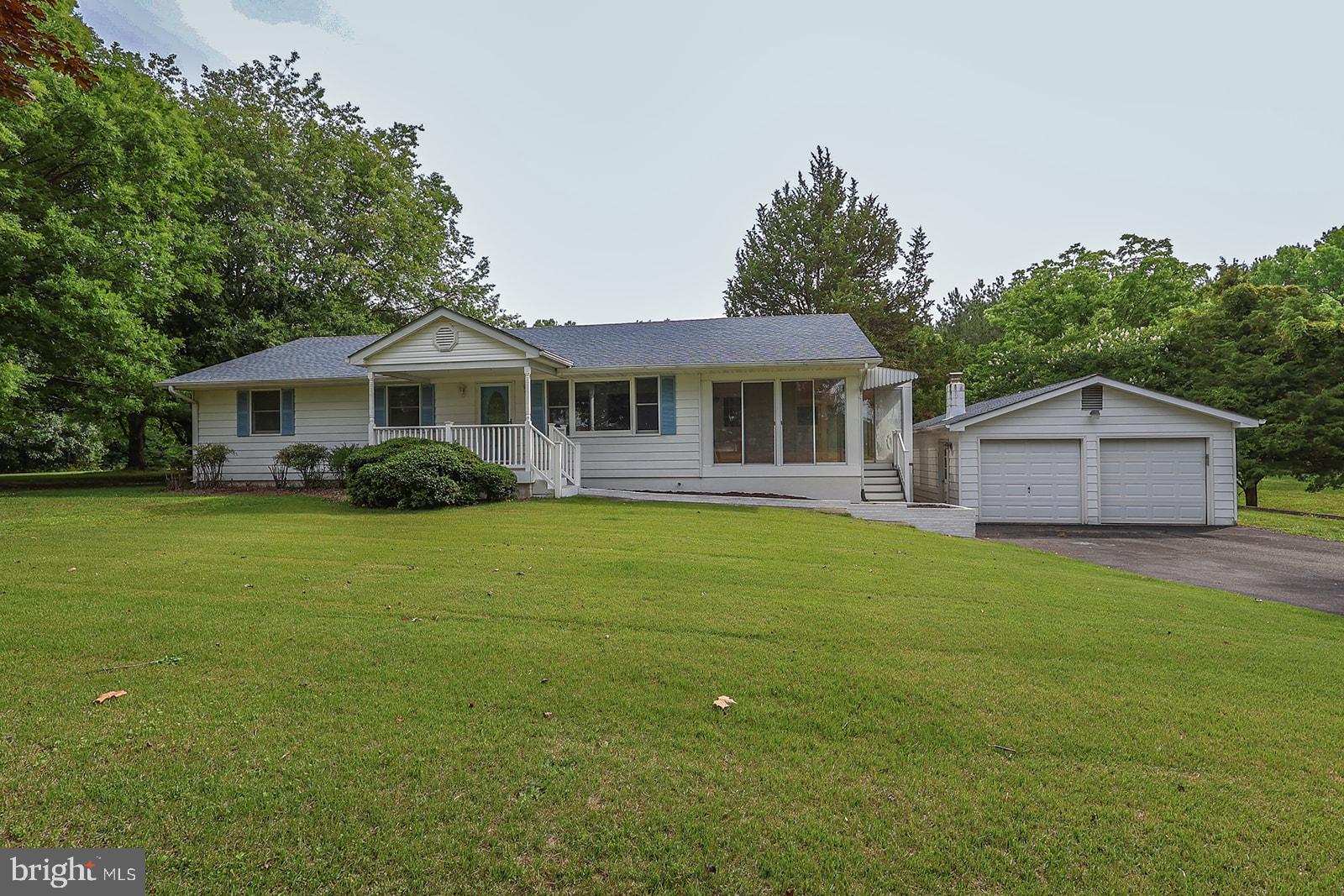 48146 Mallard View Lane St. Inigoes, MD 20684 - Photo 3 of 46 Charming home on lush green grounds.