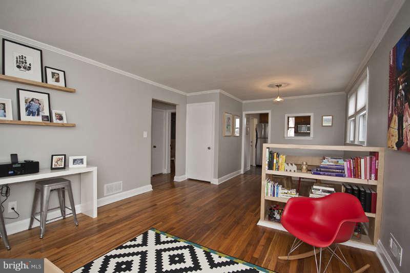 Living Room w/ Custom Built In