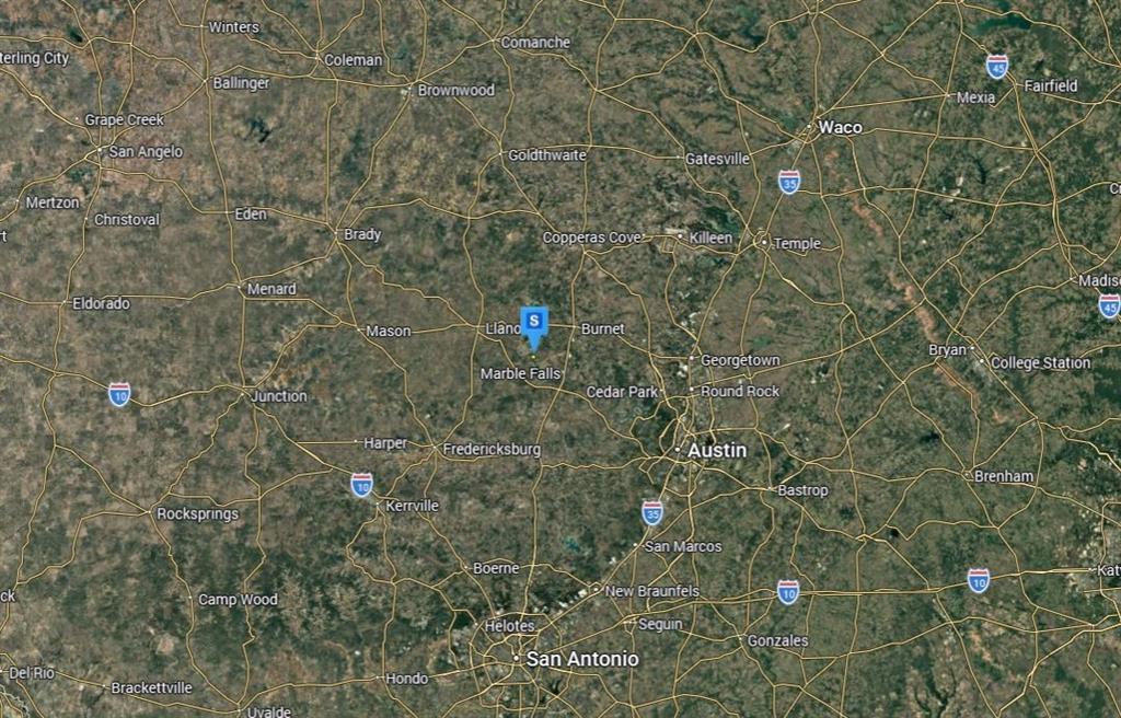 133 War Bonnet Ridge Kingsland, TX 78639 - Photo 4 of 4 a view of a bathroom