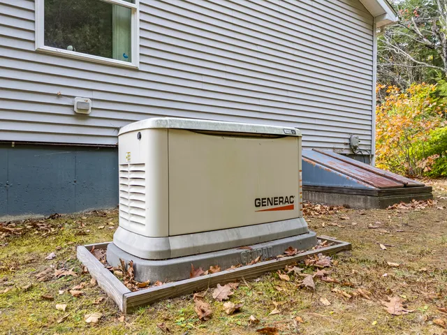 $475,000 | 500 Pequawket Trail, Baldwin, ME 04091