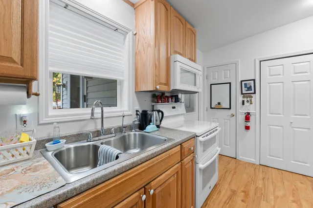 $475,000 | 500 Pequawket Trail, Baldwin, ME 04091