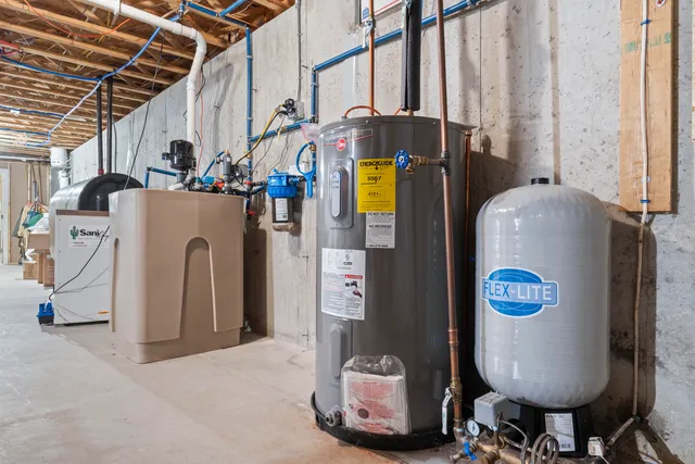 $475,000 | 500 Pequawket Trail, Baldwin, ME 04091