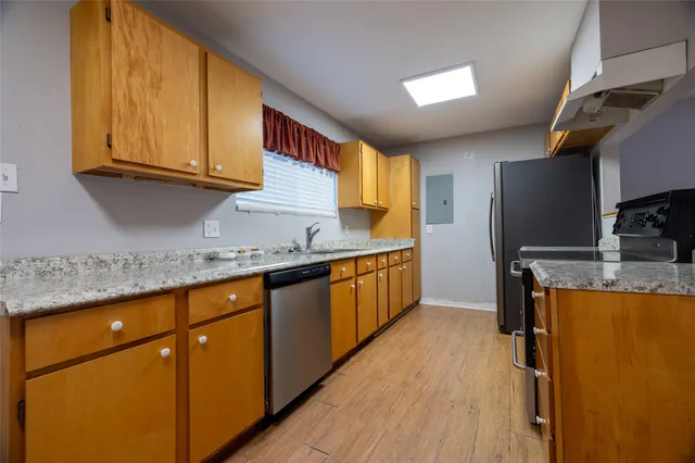 $249,000 | 2405-2407 County Road 2235, Cleveland, TX 77327