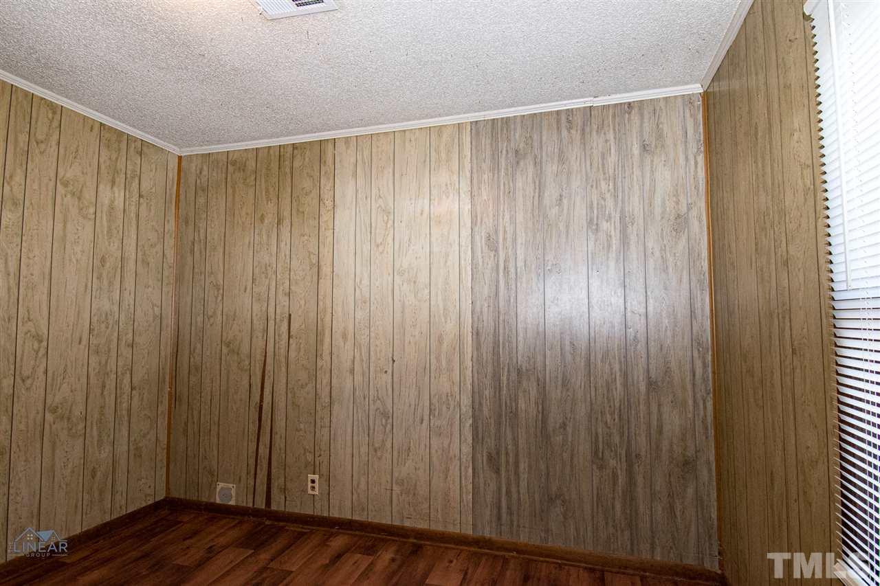 2243 Durham St Extension Burlington, NC 27217 - Photo 7 of 21