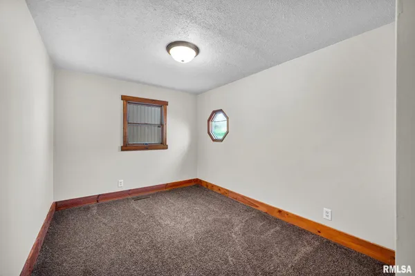 $484,900 | 12628 Towerline Road, Pekin, IL 61554