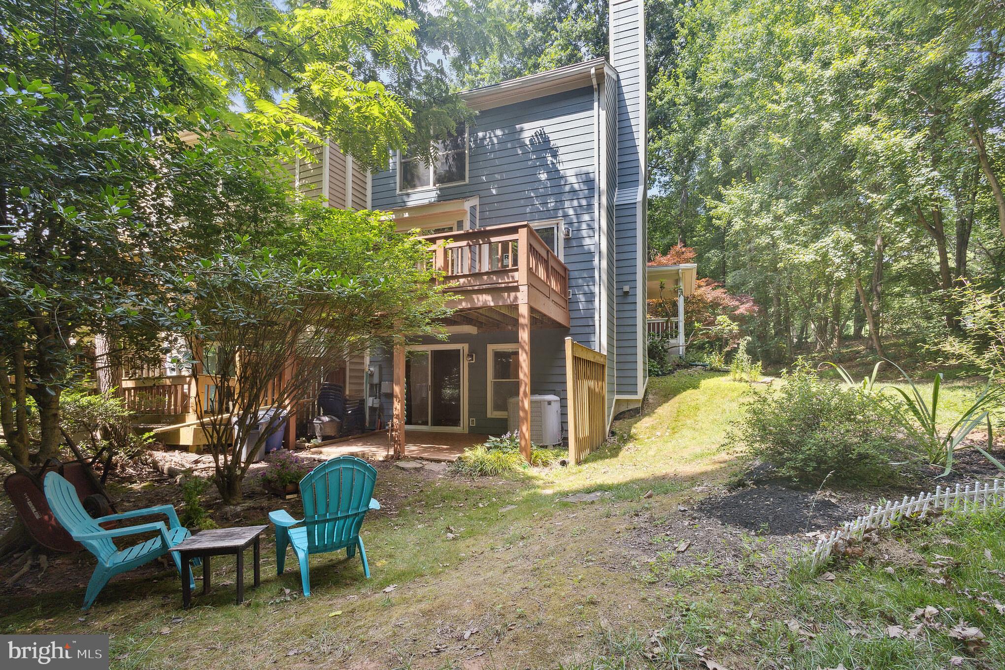 1600 Oak Spring Way Reston, VA 20190 - Photo 15 of 19 Private oasis