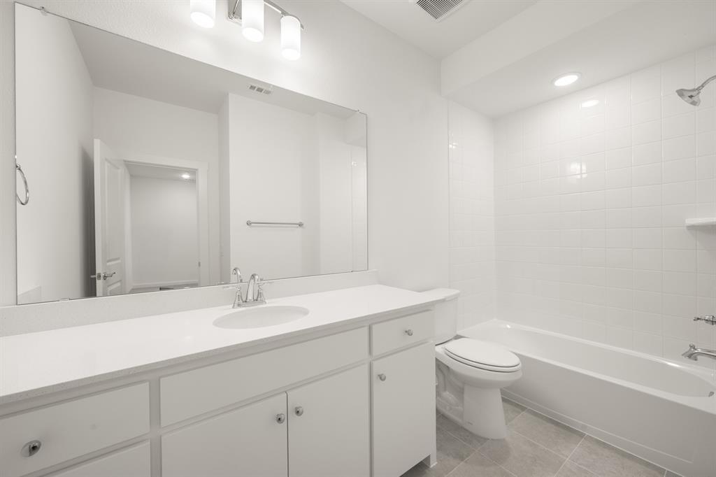 4611 Hawks Trail Oak Point, TX 75068 - Photo 24 of 40 4611 Haws Trail_ 2570_Lotus- Bathroom-1