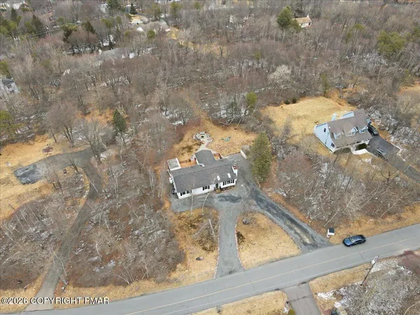 $350,000 | 133 Kiowa Lane, Albrightsville, PA 18210