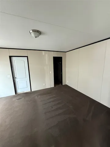 a close view of sink