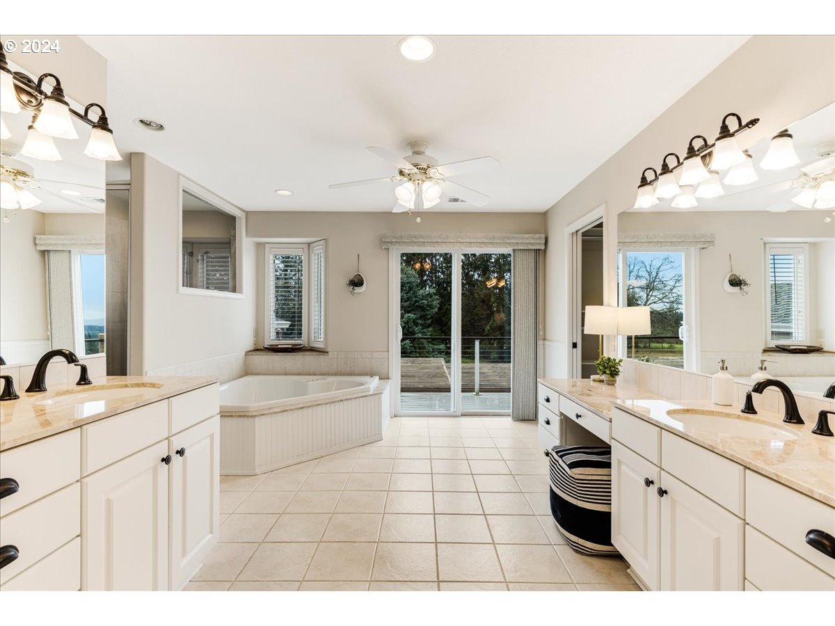 16258 Forsythe Road Oregon City, OR 97045 - Photo 22 of 48