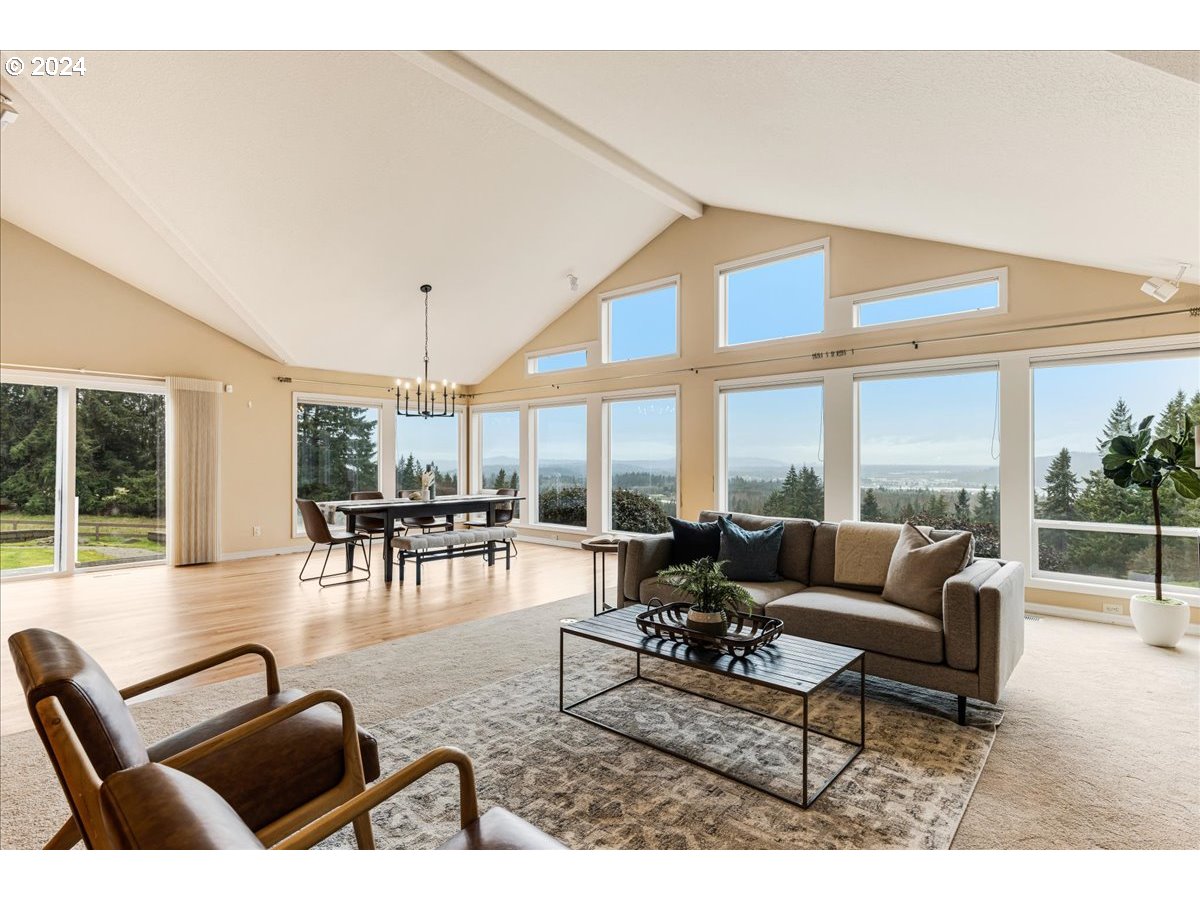 16258 Forsythe Road Oregon City, OR 97045 - Photo 5 of 48