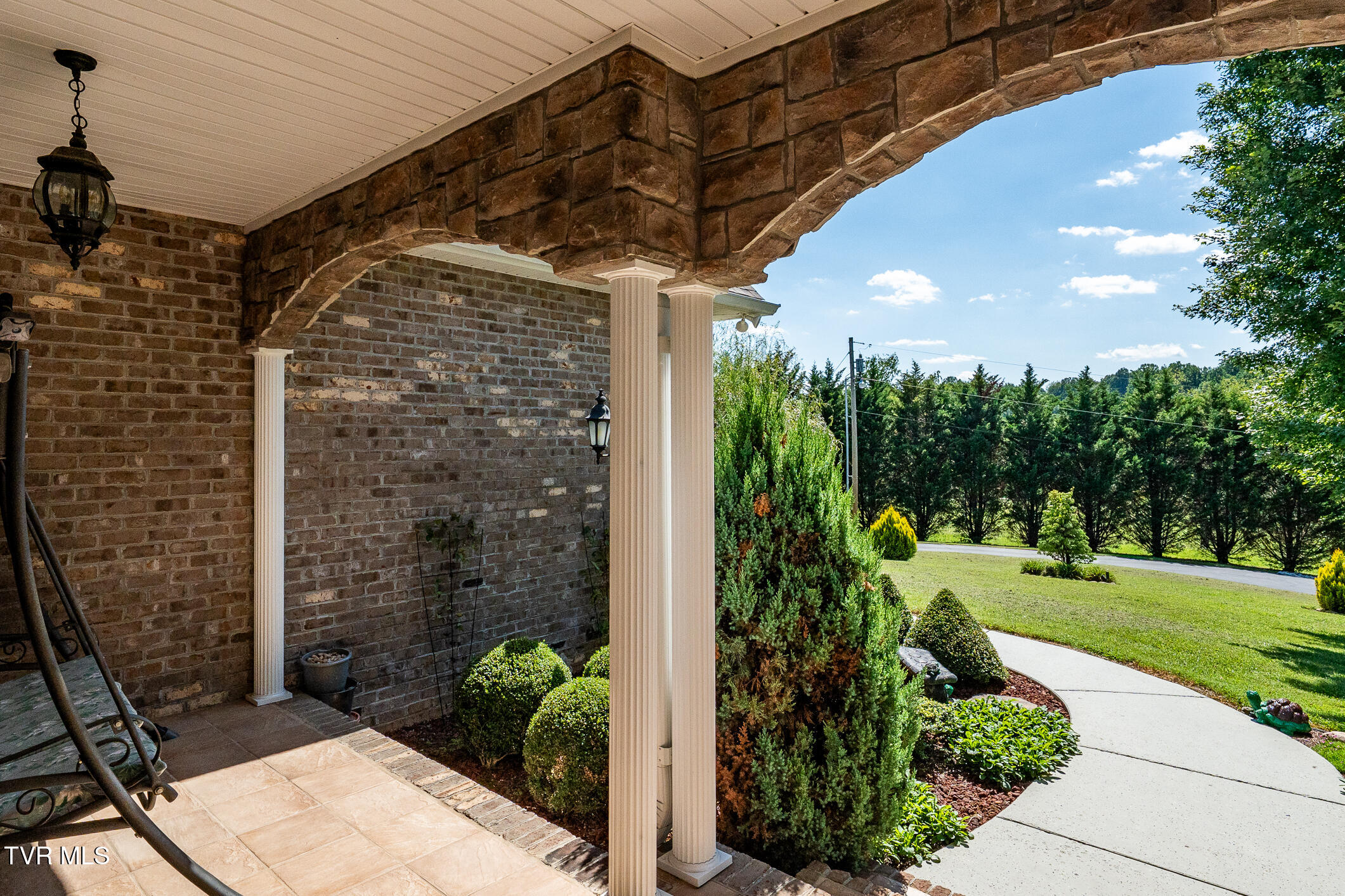 186 Oliver Edwards Road Jonesborough, TN 37659 - Photo 16 of 125 186 Oliver Edwards Road (48 of 130)
