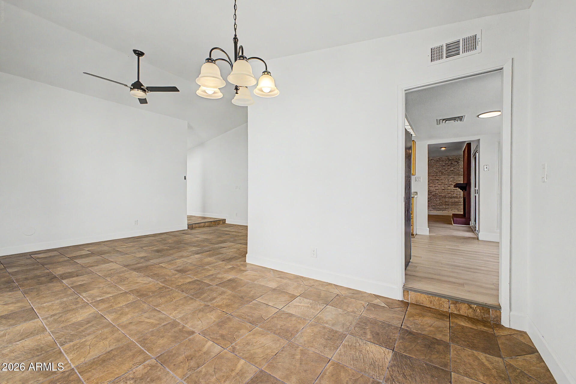 4016 West Royal Palm Road Phoenix, AZ 85051 - Photo 15 of 44 15 - Royal Palm 4016