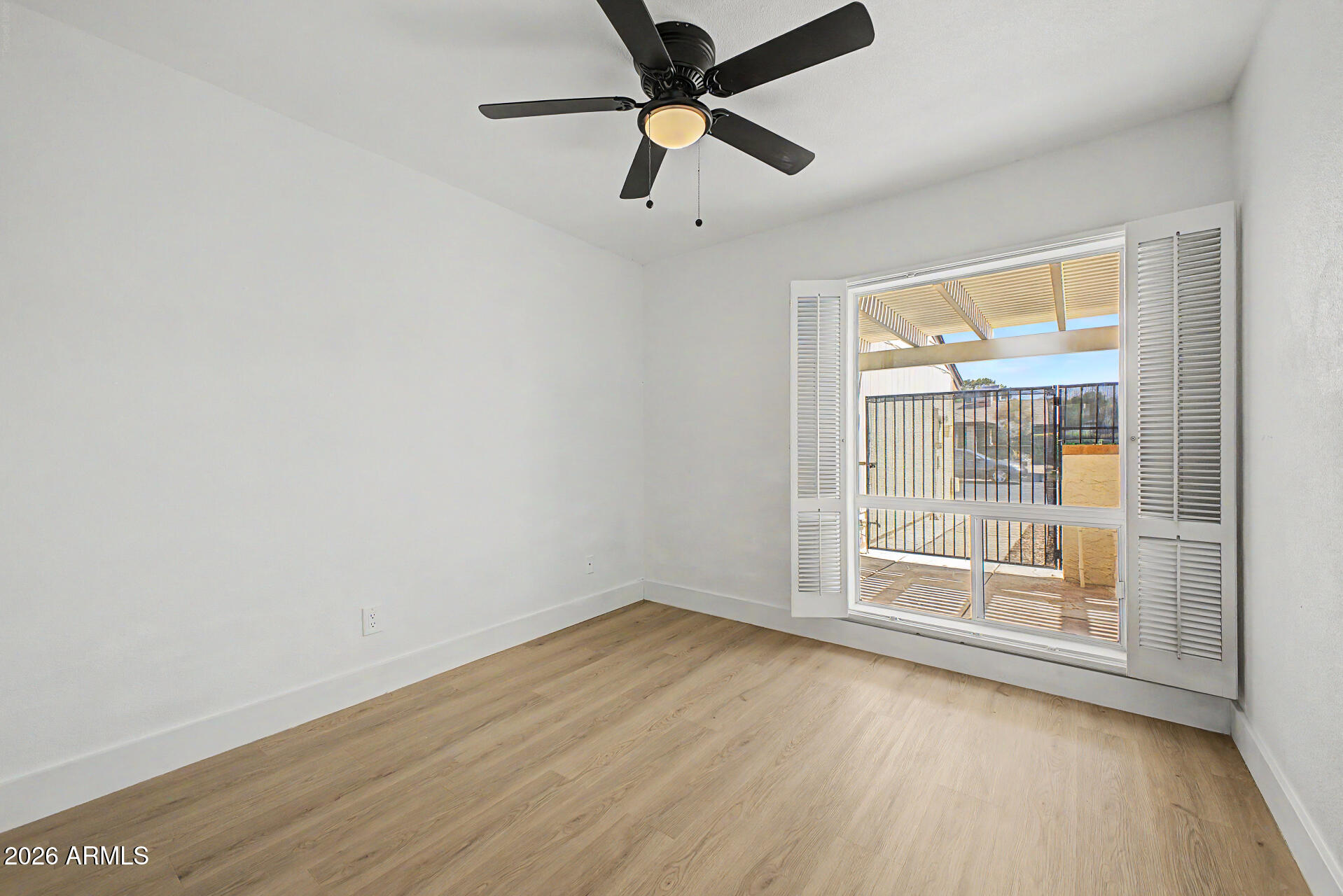 4016 West Royal Palm Road Phoenix, AZ 85051 - Photo 33 of 44 33 - Royal Palm 4016