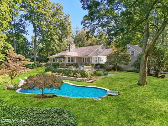 $10,000 | 5 Wooddale Road, Greenwich, CT 06830