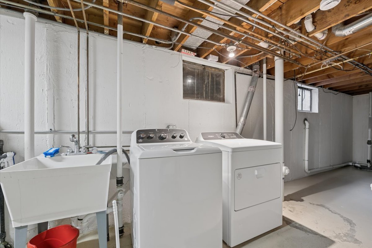 26 South Rohlwing Road Palatine, IL 60074 - Photo 18 of 23