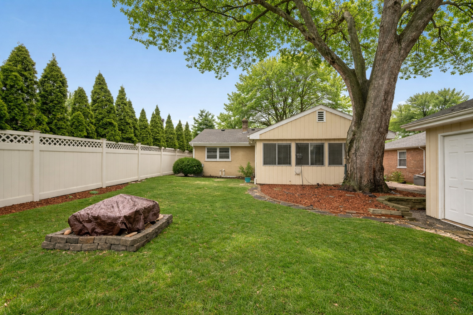 26 South Rohlwing Road Palatine, IL 60074 - Photo 19 of 23