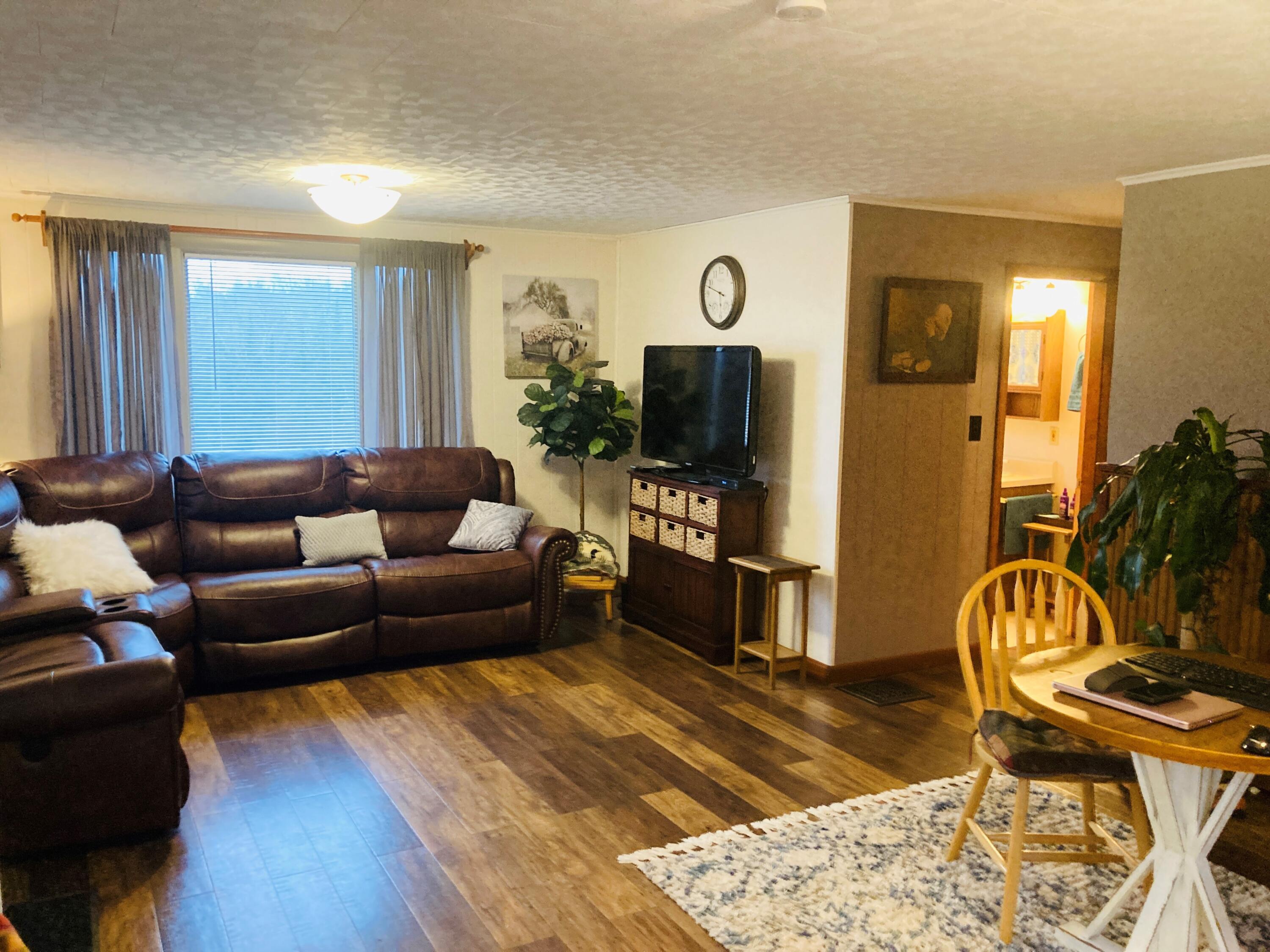 35 Covell Road Fairfield, ME 04937 - Photo 4 of 20 Living Room