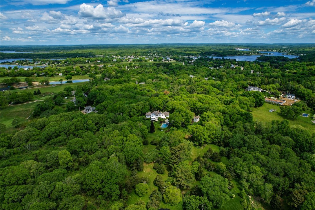 18 East Hills Road Westerly, RI 02891 - Photo 11 of 50