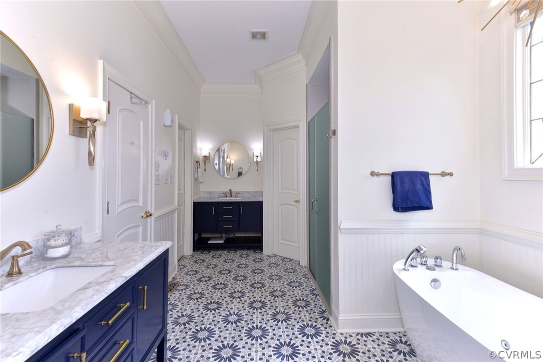 205 Portmarnoch Williamsburg, VA 23188 - Photo 21 of 49 a bathroom with a sink double vanity granite and a mirror