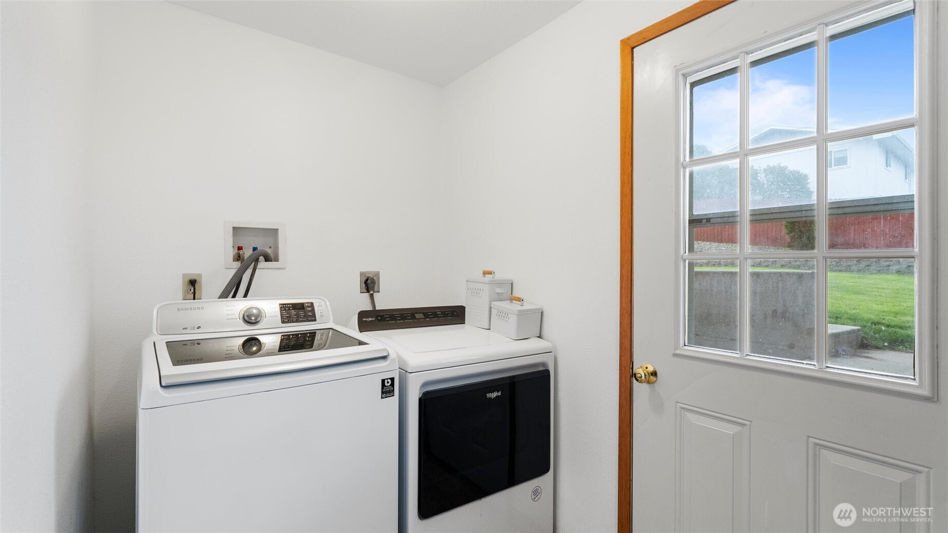 810 East Spring Street Dayton, WA 99328 - Photo 19 of 39