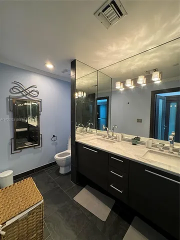 $4,500 | 900 Biscayne Boulevard, Unit 2604, Miami, FL 33132