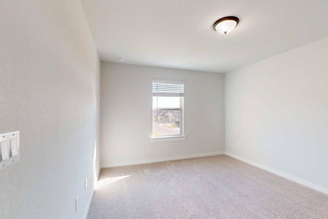 3965 Waco Way Leander, TX 78641 - Photo 25 of 38 an empty room with window