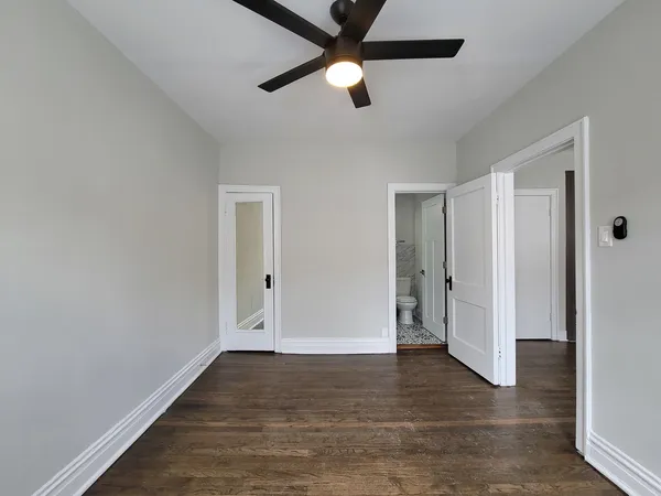 $2,195 | 641 West Roscoe Street, Unit V3, Chicago, IL 60657