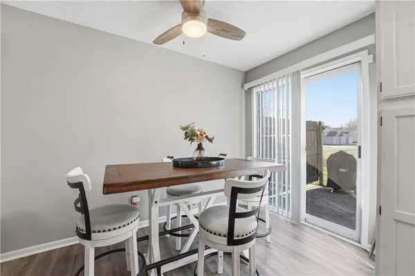 $225,000 | 5683 Northwest Plantation Lane, Unit 194B, Lee's Summit, MO 64064